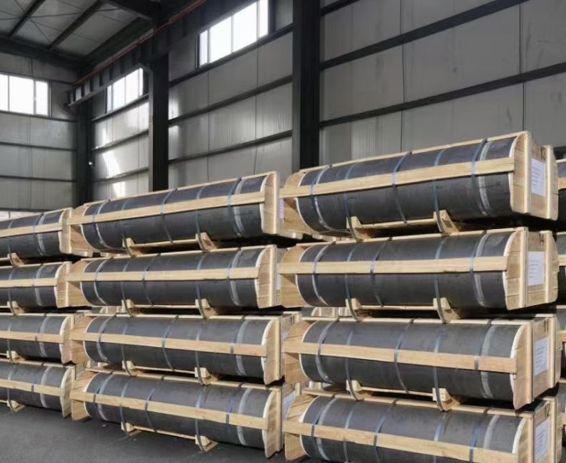 A graphite electrode with large diameter.